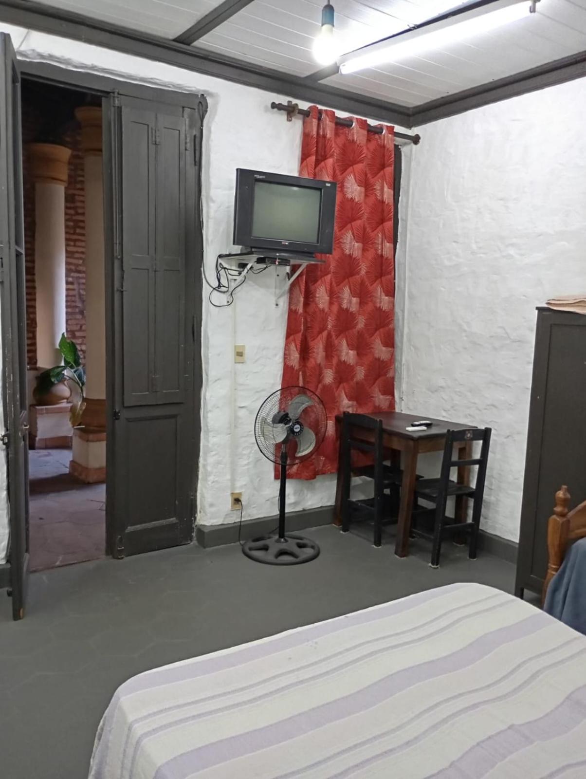 Panambi Hostel Asuncion Exterior photo